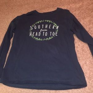 long sleeve tshirt/hoodie style
